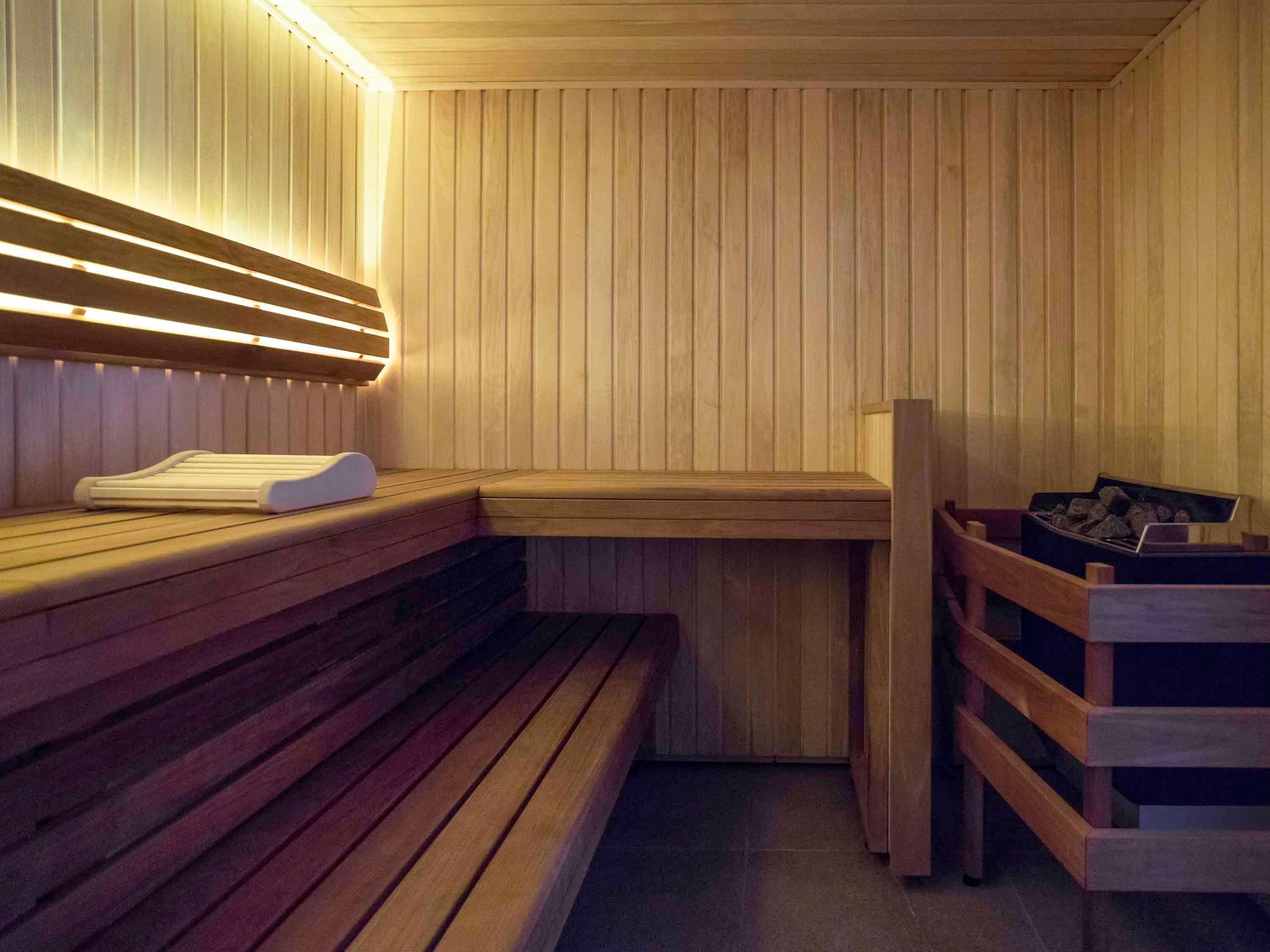 Novotel & Biarritz Hotel 4*