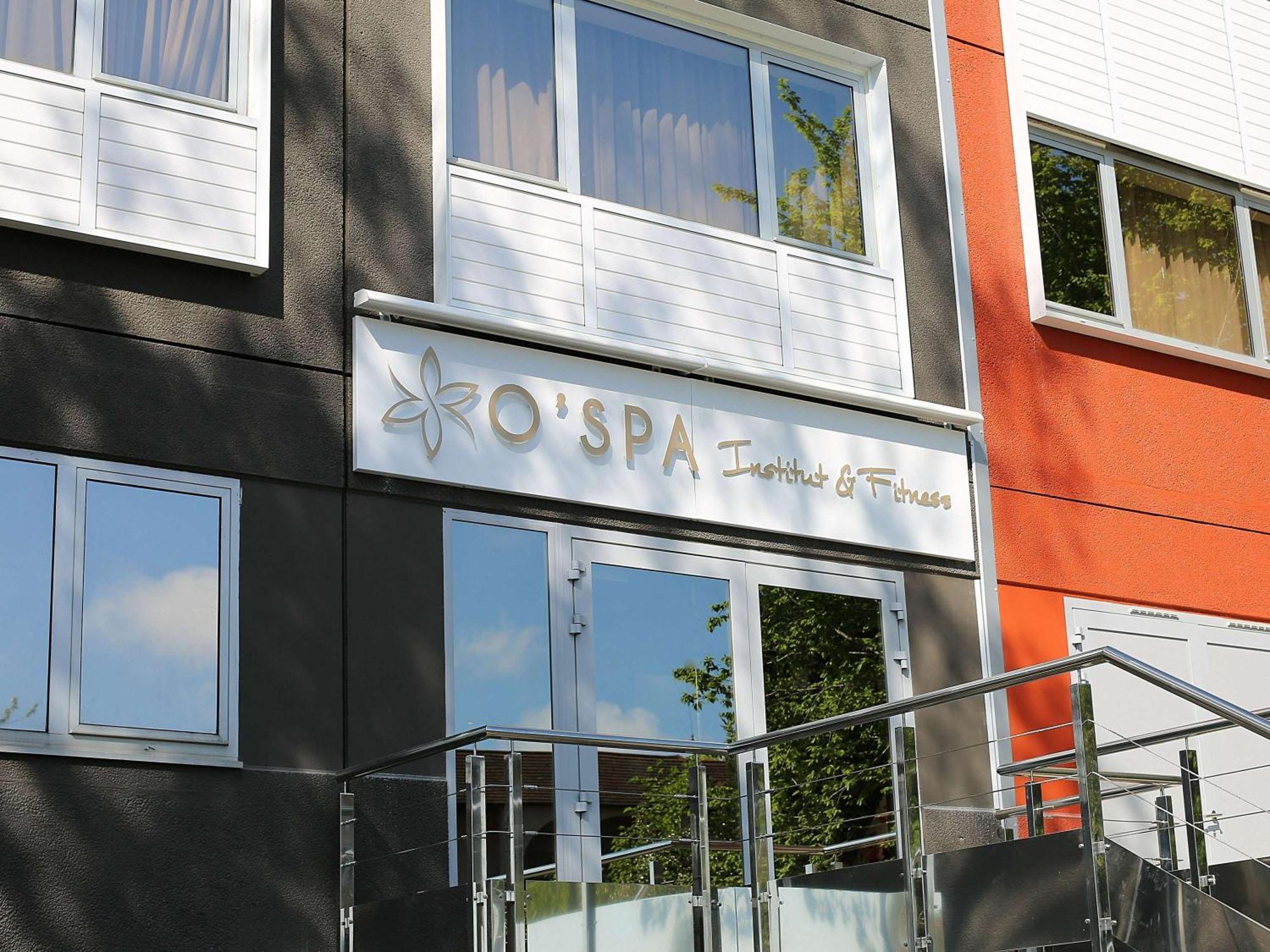 Novotel & Biarritz Hotel