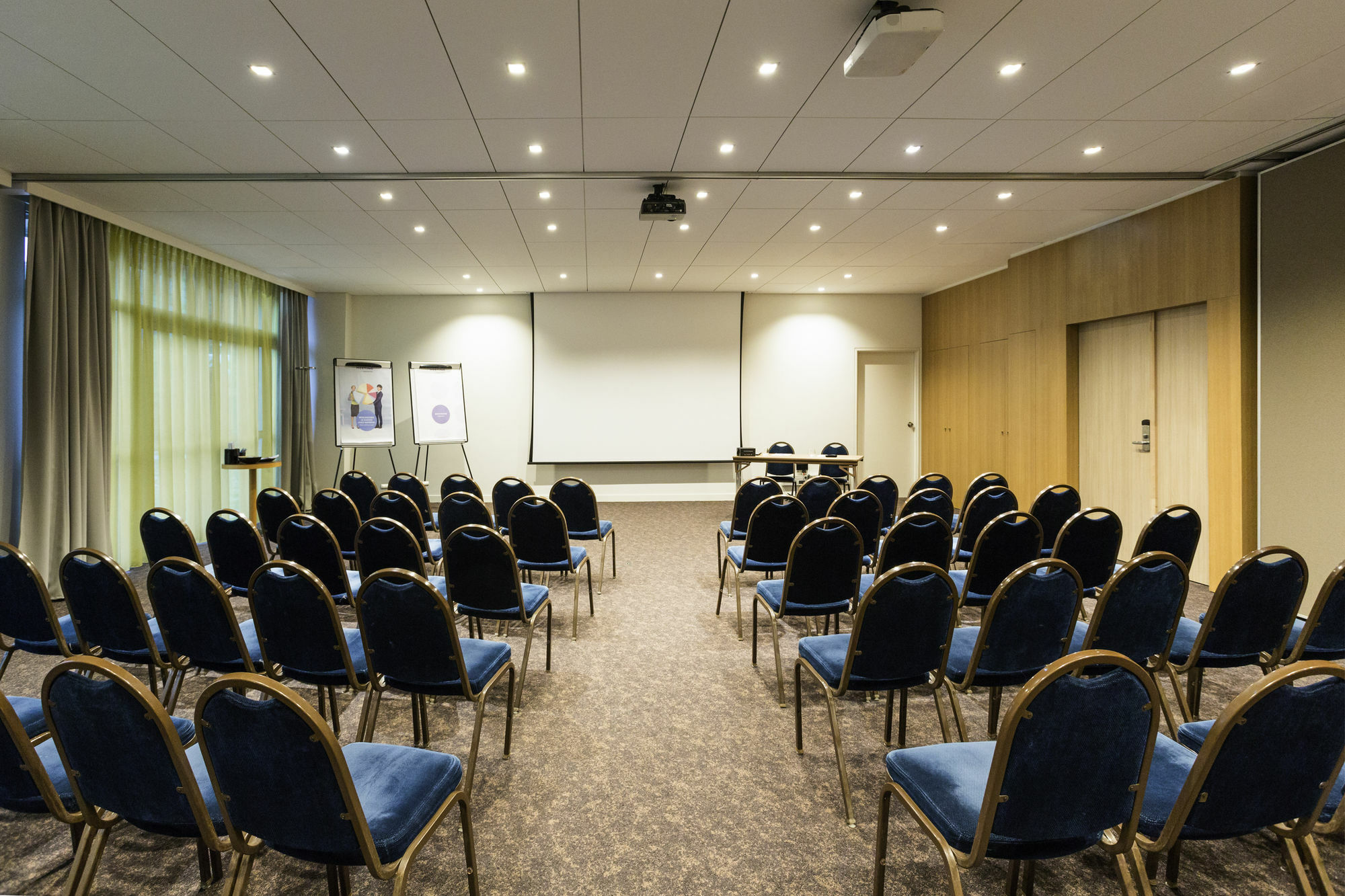 Novotel & Biarritz