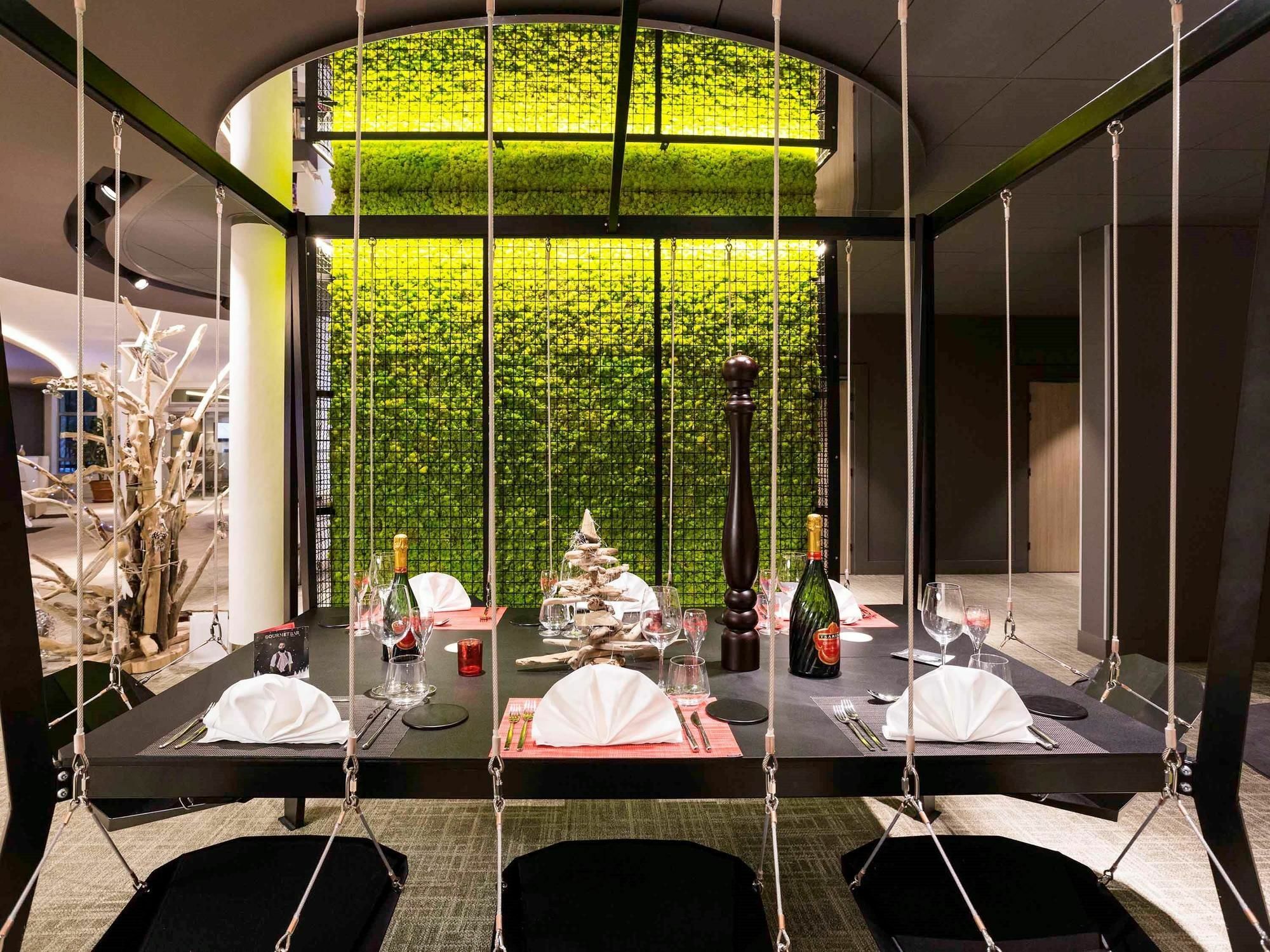Novotel & Biarritz 4*